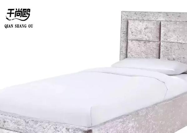 Ice Velvet Upholstered Storage Platform Bed OEM / ODM accept