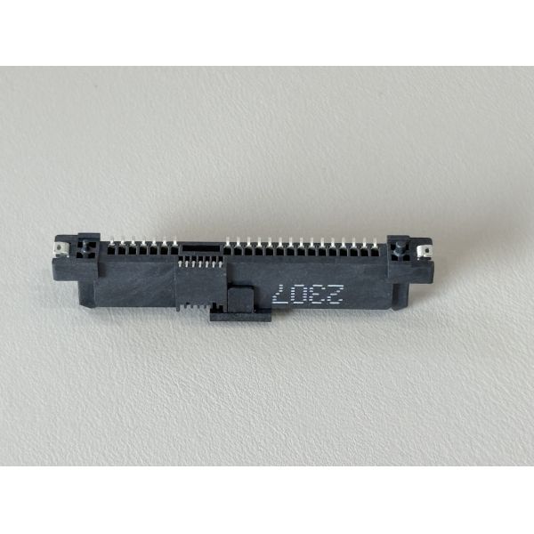 SAS 29 Pin Female Socket SMT Connector with Positioning Column & Fishhook | Gold-Plated for High-Speed Data Systems, Automotive & Storage Applications