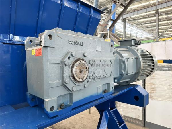 75Kw Dual Shaft Shredder Machine Steel Shredder Environment Friendly