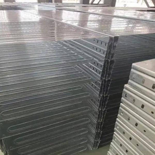 High Strength Commercial Cable Tray Powder Coated Width Customized