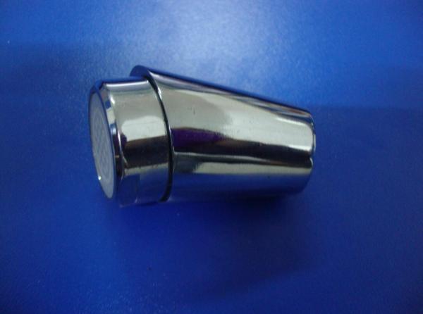 Energy Saving Shower Head Swivel Adapter , Chrome Finish Plumbing Aerator