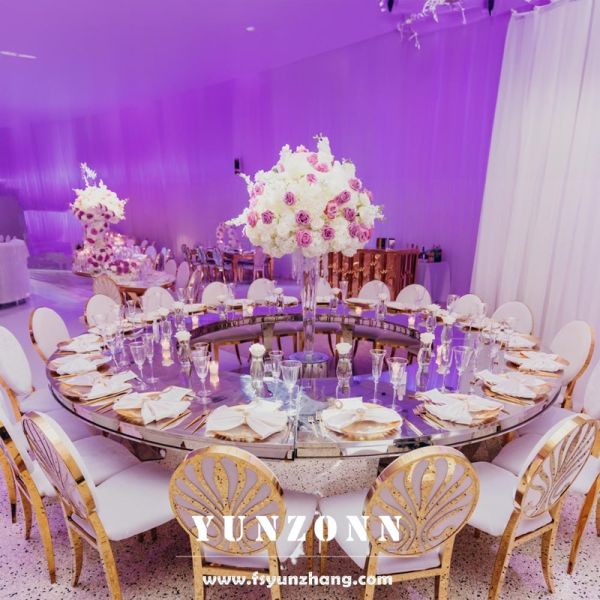 Modern Gold Cross X Legs Serpentine S-Shape Glass and Metal Wedding Dining Banquet Table for Outdoor Hotels Events Parties