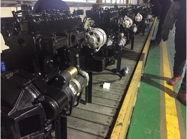 Service de moteur d'excavatrice de Kobelco Hyundai Doosan Mitsubishi S4K S6K de pièces de rechange de machines