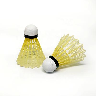 Custom Nylon Badminton Lining Shuttlecock Plastic Yellow Color 12pcs Tube