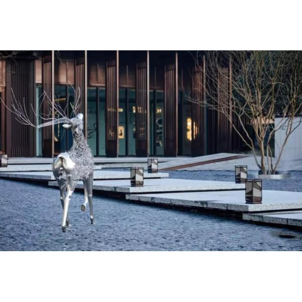 Outdoor Modern Large Column Statue Stainless Steel Pillar Sculptures