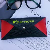 Étui à lunettes de soleil souple en cuir PU à ressort de voyage Durable Couleur d'épissage Portable Recyclable