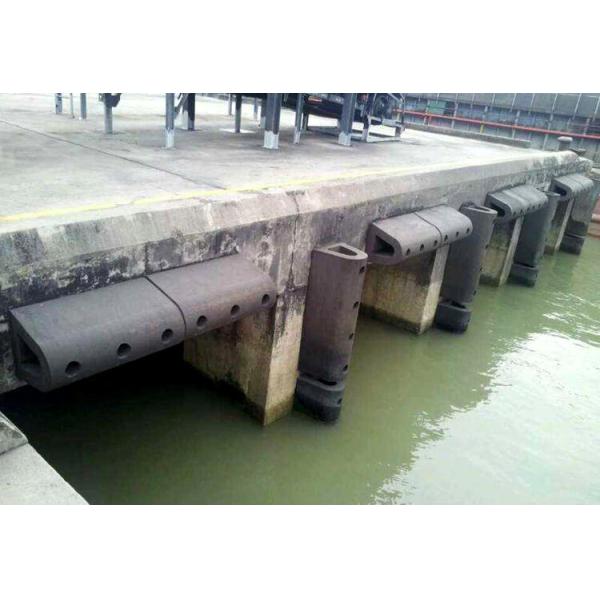 SUS316 Accessories Ship Protecting Ship Rubber Fender Customized Sizes