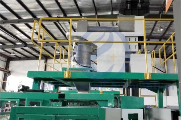 Aquatic Feed Big Bag Packing Machine For 25Kg PP Woven Bag With Label
