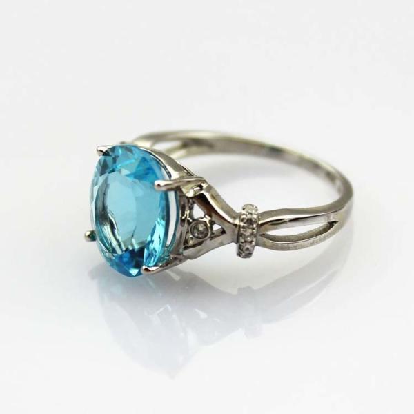 925 Silver Ring  9mmx11mm Oval Purple Cubic Zircon Gemstone Ring (R244)