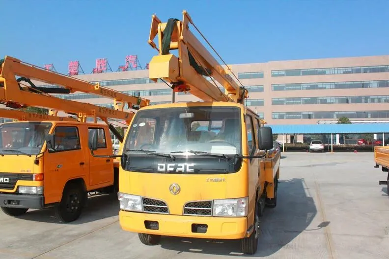 Dongfeng 12m 14m Aerial Platform Truck , Aerial Lift Bucket Truck 4x2 Right Hand Drive