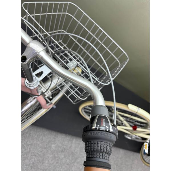 Bicicletas elegantes para viajeros urbanos con manillar plano Bicicleta rosa de 6 velocidades