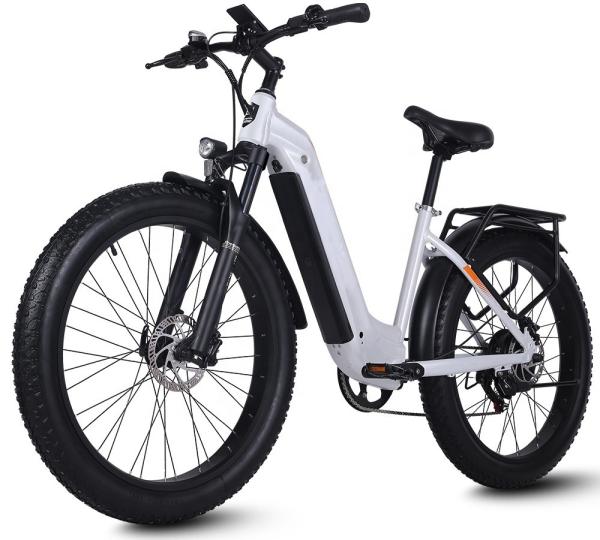 Step Thru Electric City Bike 26 Inch Wheel 7 Speed 48V 17.5Ah Battery Capacity