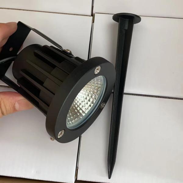 Wall Tree Plants Spotlight 3- Outdoor LED Garden 12V Stainless Steel Solar Spike Light