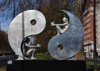 Escultura de aço inoxidável moderna da arte pública, Yin e escultura de Yang para o jardim
