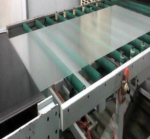 Tempered Solar Photovoltaic Glass High Transmittance Clear Low Iron Glass