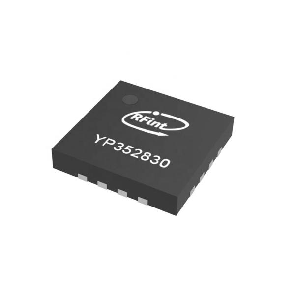 1.8-3.8G Puissance d'amplificateur de signal à trois étapes