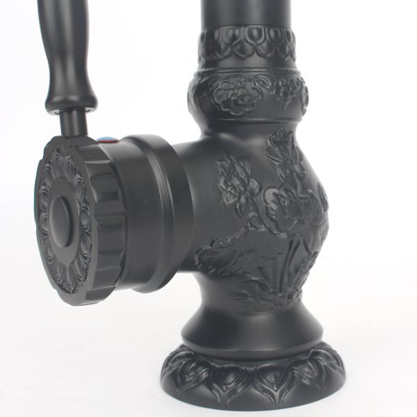 Contemporary Design Brass Main Body Black Basin Mixer Tap with Luxury Matte Chrome Finish