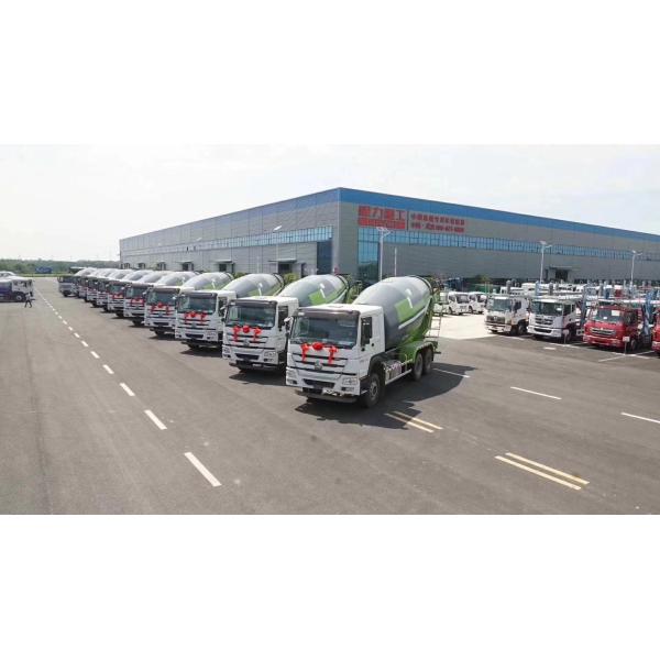 9 Cubic Meters Ready Mix Concrete Mixer Trucks , Concrete Mixing Transport Trucks