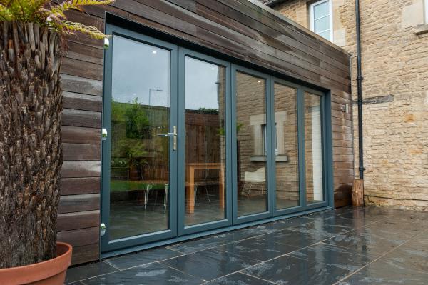 Aluminum Screen French Aluminum Doors Patio Doors Bi-Fold Barn Glass Folding Sliding Doors