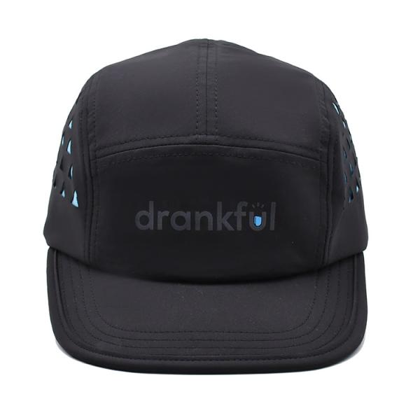 Chapeau de campeur à 5 panneaux avec casquettes de découpe laser à coutures contrastées pour hommes et femmes