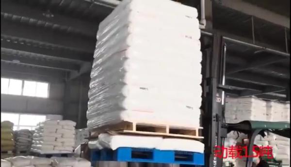 clear container plastic storage pallet stackable with lids