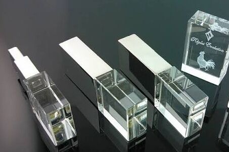 Promotional USB Stick Gift 8GB 16GB 10 ~ 30MB / S Durable Crystal With LED