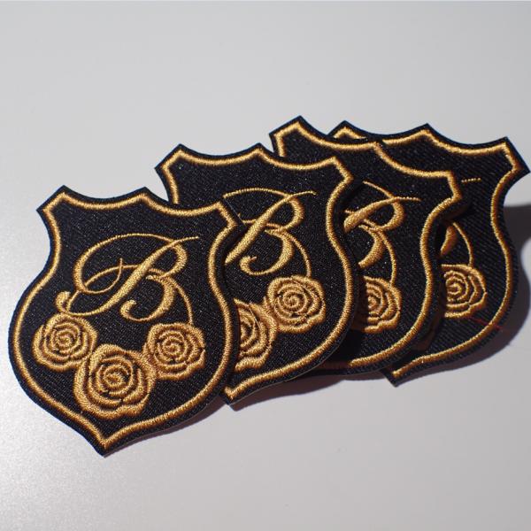 Золото заплаты стиля Eco уникальной вышитое таможней подняло поднятое влияние