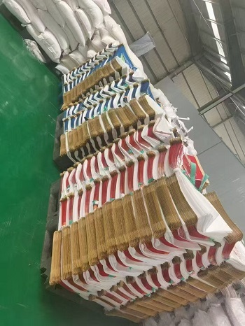 PET+PE Fertilizer Composite Packaging Bags Customized Zipper / Heat Sealing