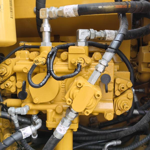 12 tonnes Caterpillar 312 Excavatrice utilisée de taille moyenne Cat 312D Digger d'occasion