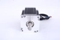 la NEMA biphasée 42 8A 12mH de 1,8 degrés a adapté le moteur pas à pas aux besoins du client hybride pour la machine de commande numérique par ordinateur