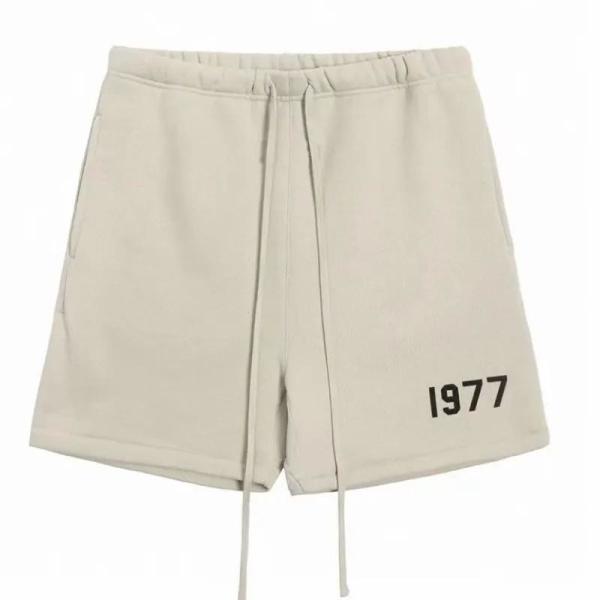                  Embroidered Custom Men Sport Wear Shorts Summer Pants Casual Set T Shirts Football Basketball Sport Men Boys Gym Mesh Shorts             
