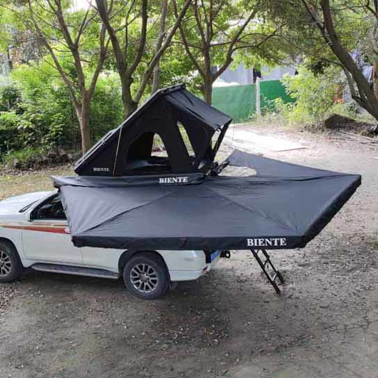 4 人 の 自動車 の 屋根 テント