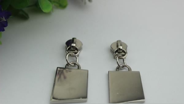 Professional hardware factory new design NO.5 hot sale zinc alloy nickel color zipper puller slider for handbag
