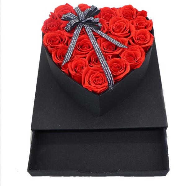 Heart Shaped Fresh Preserved Rose Gift Box For Wedding Decoration