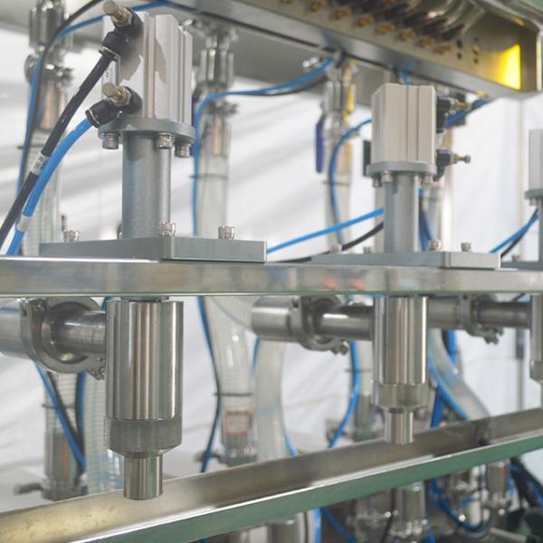 5 Máquina de enchimento de detergente líquido de bomba de engrenagem para aço inoxidável 304 em Guanhong