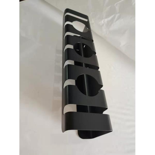 Чёрный стальной кабельный поднос для офисного стола для совещаний под рабочим столом