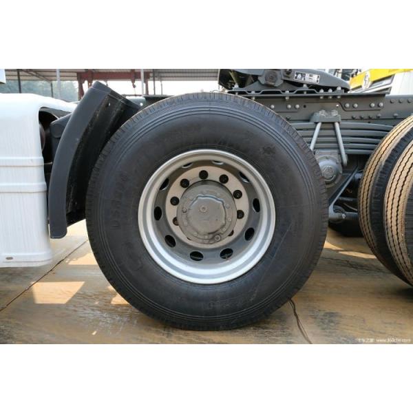 Hot Second-Hand 0 Km National Heavy Duty Truck HOWO 380 Horsepower 6X4 CNG Tractor Trucks