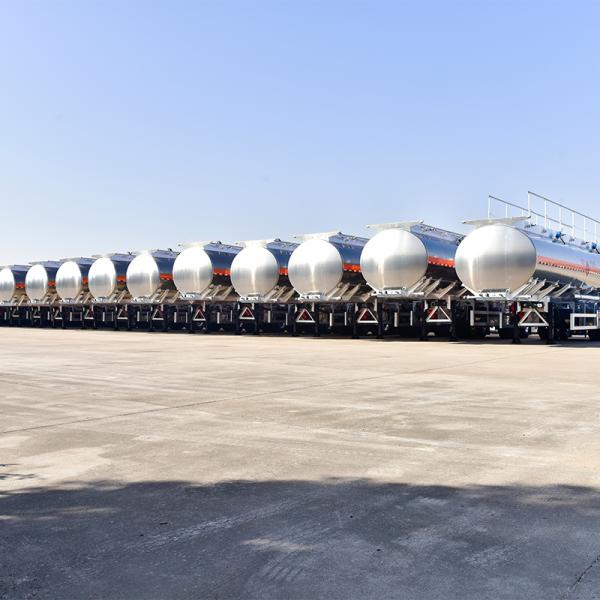 38000 Liter Large Capacity Tank Semi Trailer Stainless Steel Fuel Delivery Tankers Oil Tank Trailer
