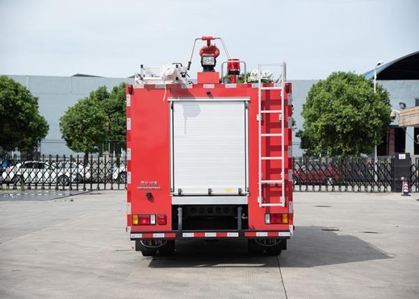 Água de ISUZU 3000L e para espumar carro de bombeiros pequeno com bomba & monitor