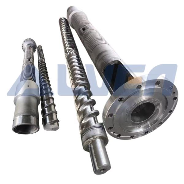 Tornillo y cilindro de extrusora de acero aleado HRC58-62 con profundidad de nitruración de 0,5-0,8 mm