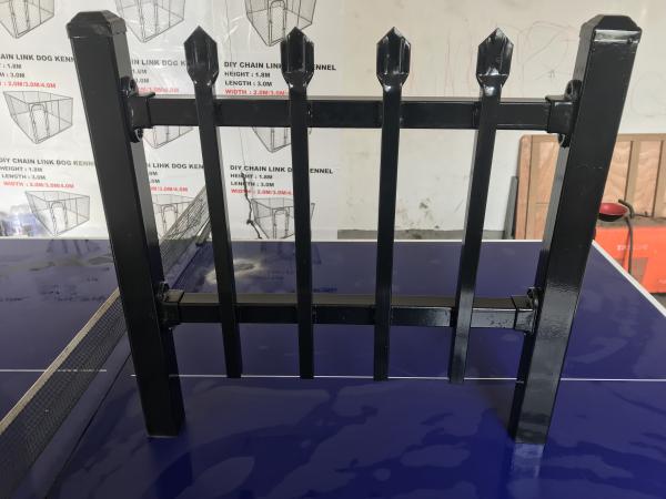 Crimped Press Top Security Residential Fencing Panels H1.8M*W2.4 Rails 50mm