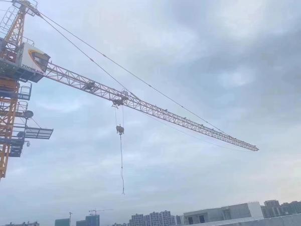 Get the Job Done Right with a 6T Yellow Second-Hand Tower Crane 17 Years of Experience