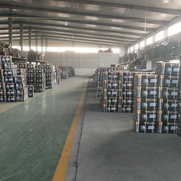 Shaanxi Automobile Delong X3000 Right Active Suspension Ring Support Self Dumping/DZ14251247600