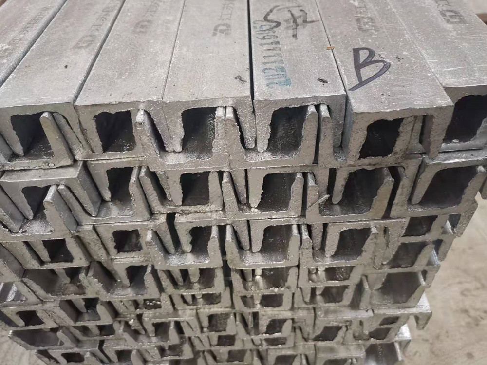 Канал Q235b стандарта горячий гальванизированный u Jis Astm