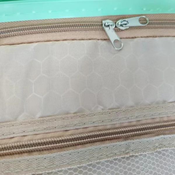 Trousse de rangement de maquillage professionnelle portable et légère avec fermeture éclair, organisateur de cosmétiques de dessin animé, holographique et sain pour le voyage