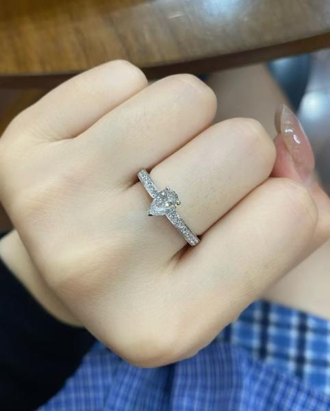 0.08-0.98ct Diamante de pera blanca cultivada en laboratorio VS-VVS Claridad