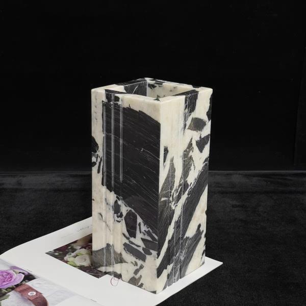 Natural Marble Flower Vase Marble Bud Vase Scratch Resistant For Interior Decoration