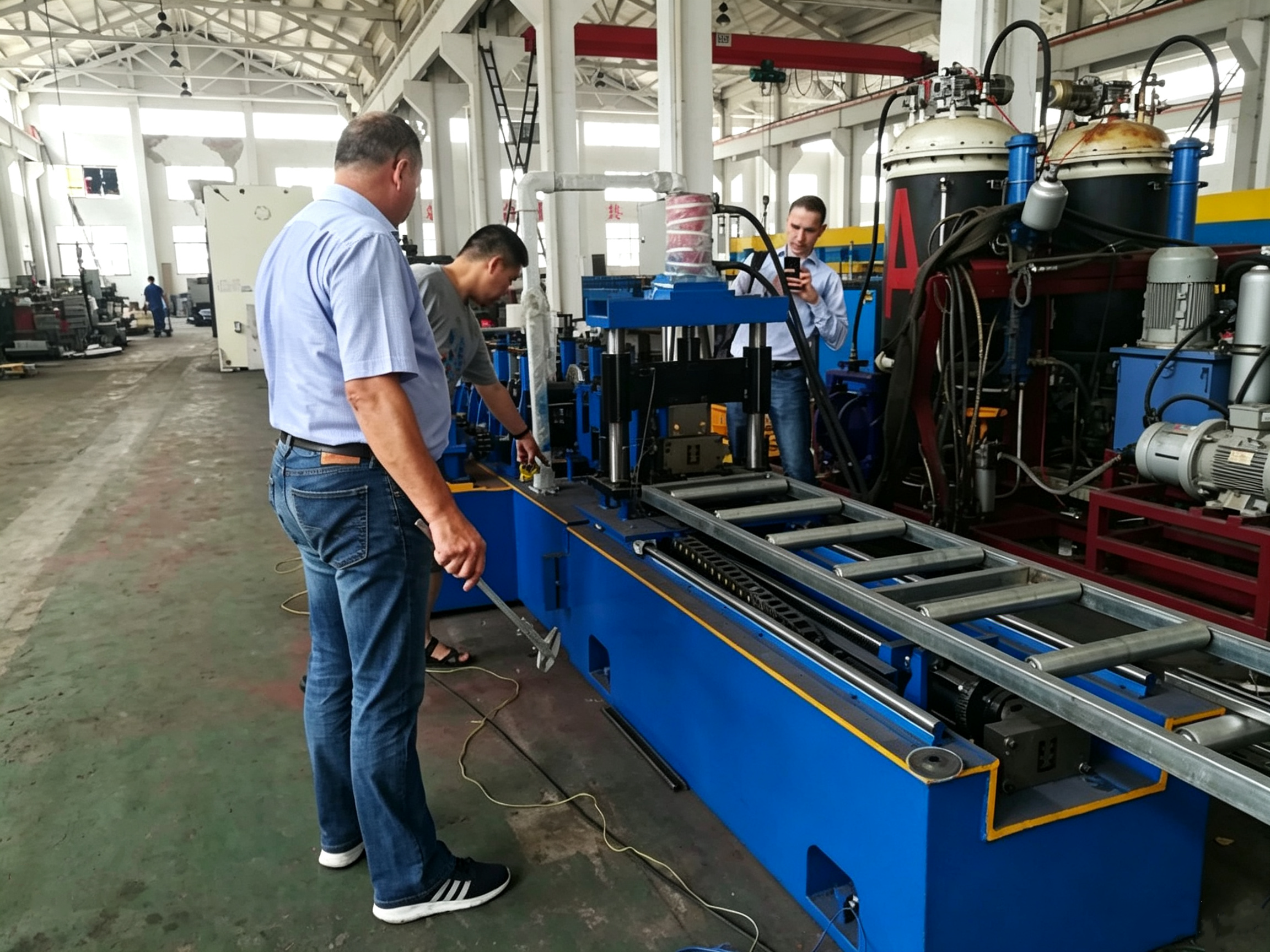 Galvanized Steel Unistrut Channel Roll Forming Machine Z350 2.0-2.5mm P1000