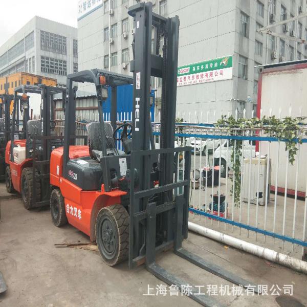 Fork Length 42 Inches Used Forklift Diesel Engine 3 Ton 6 Ton Forklift Various Years
