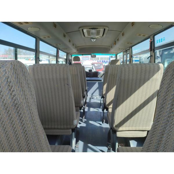 Используемое окно короткого двигателя мест двери складчатости 26 автобуса переднего сползая 7 подержанного молодого метров автобуса ZK6720D схвата